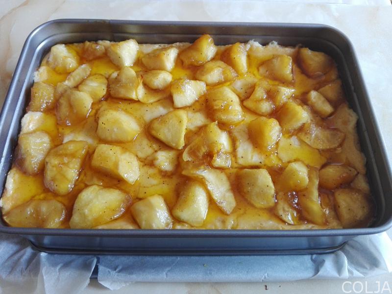 Jabuke karamelizovane