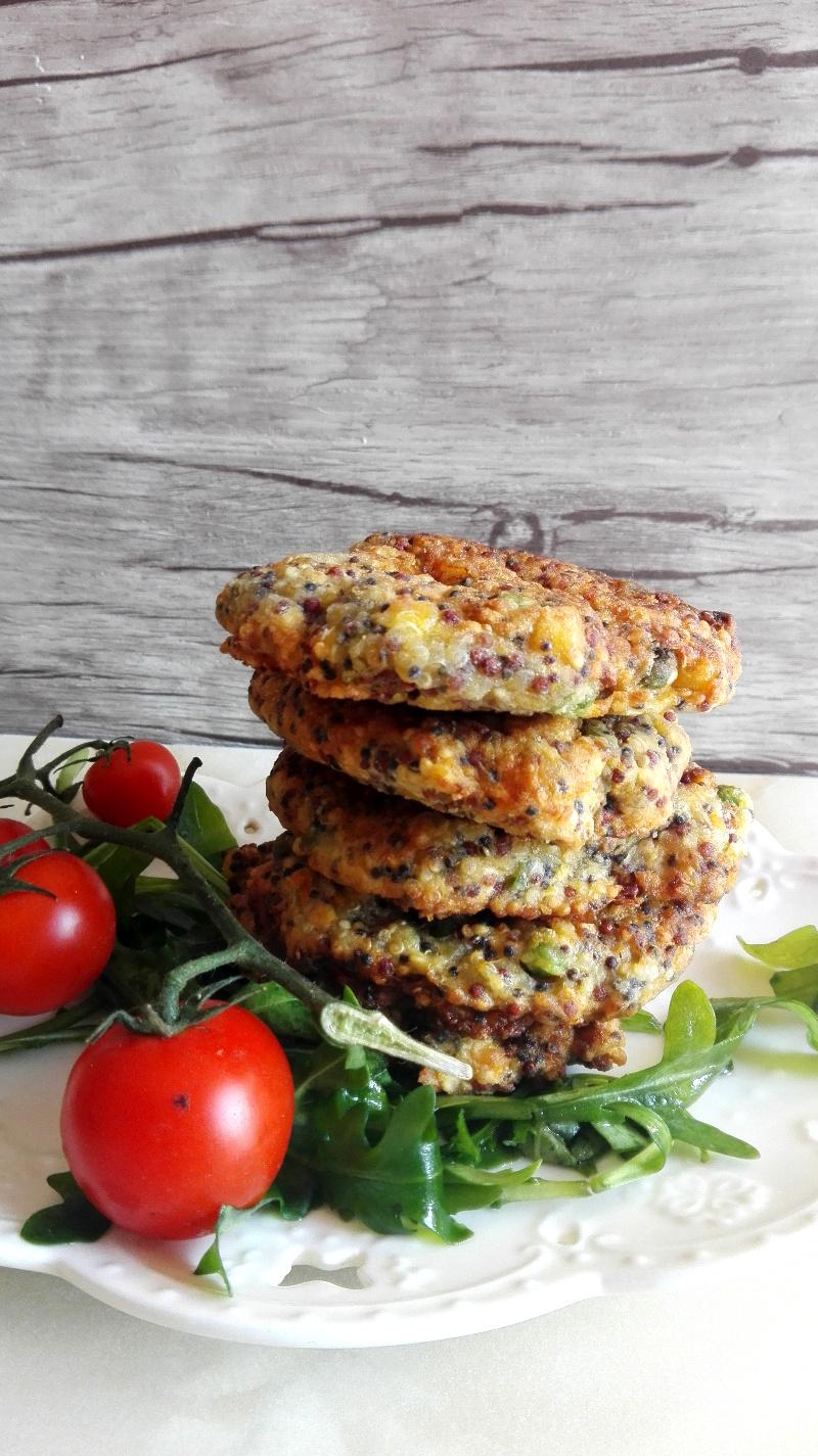 PLJESKAVICE KINOA I POVRĆE