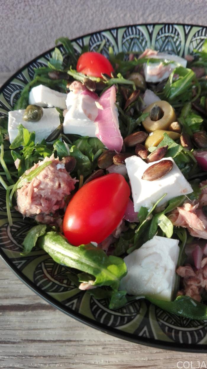 SALATA SA TUNJEVINOM