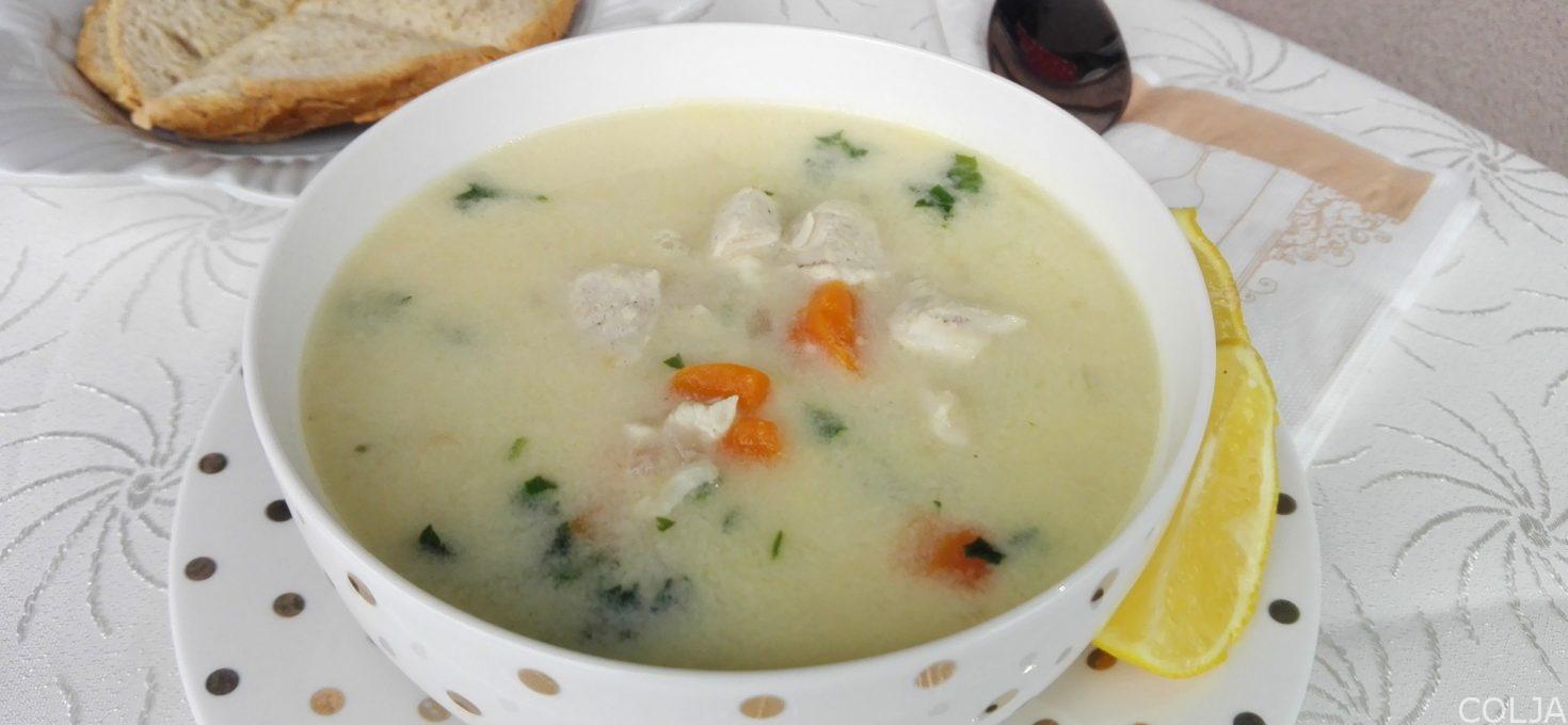Bela čorba sa piletinom