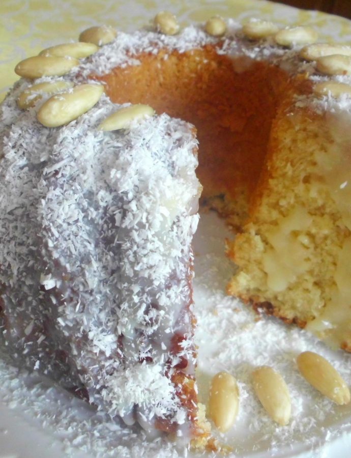 Kuglof sa kokosovim brašnom