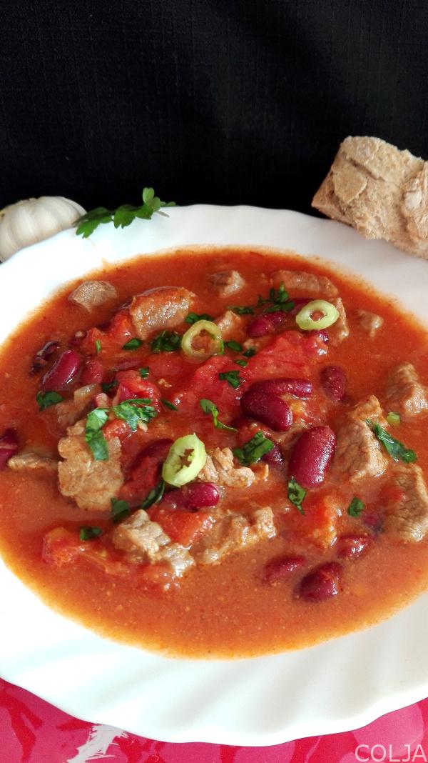 JUNETINA SA CRVENIM PASULJEM