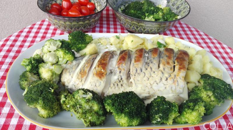 Pečen šaran sa prelivom