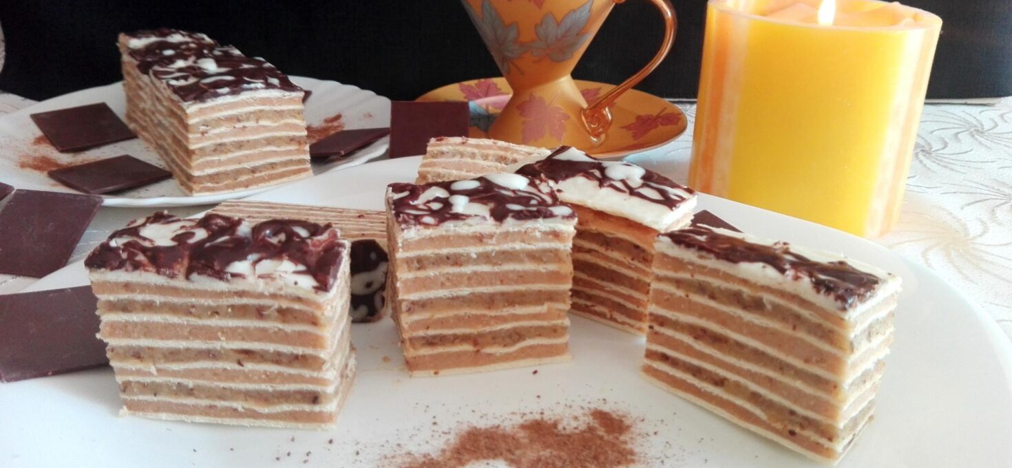 Rozen kolač sa belom čokoladom