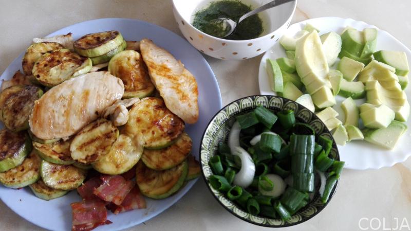 svi sastojci za salatu