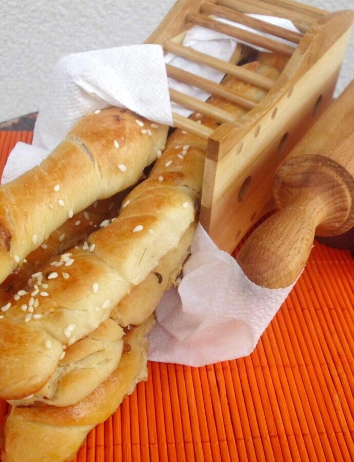 Štapići sa slaninom i susamom