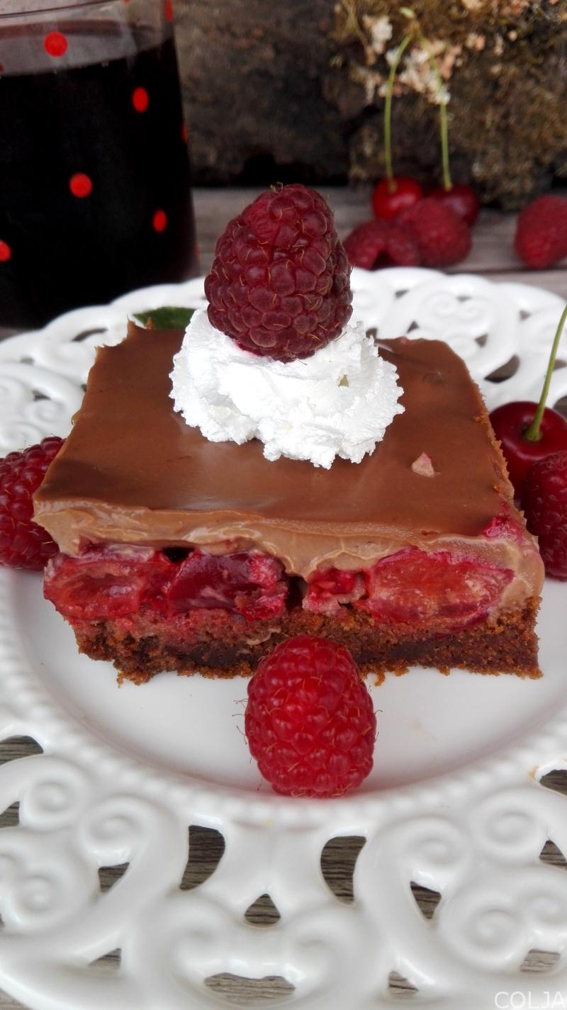 KOCKE SA VOĆEM I ČOKOLADOM