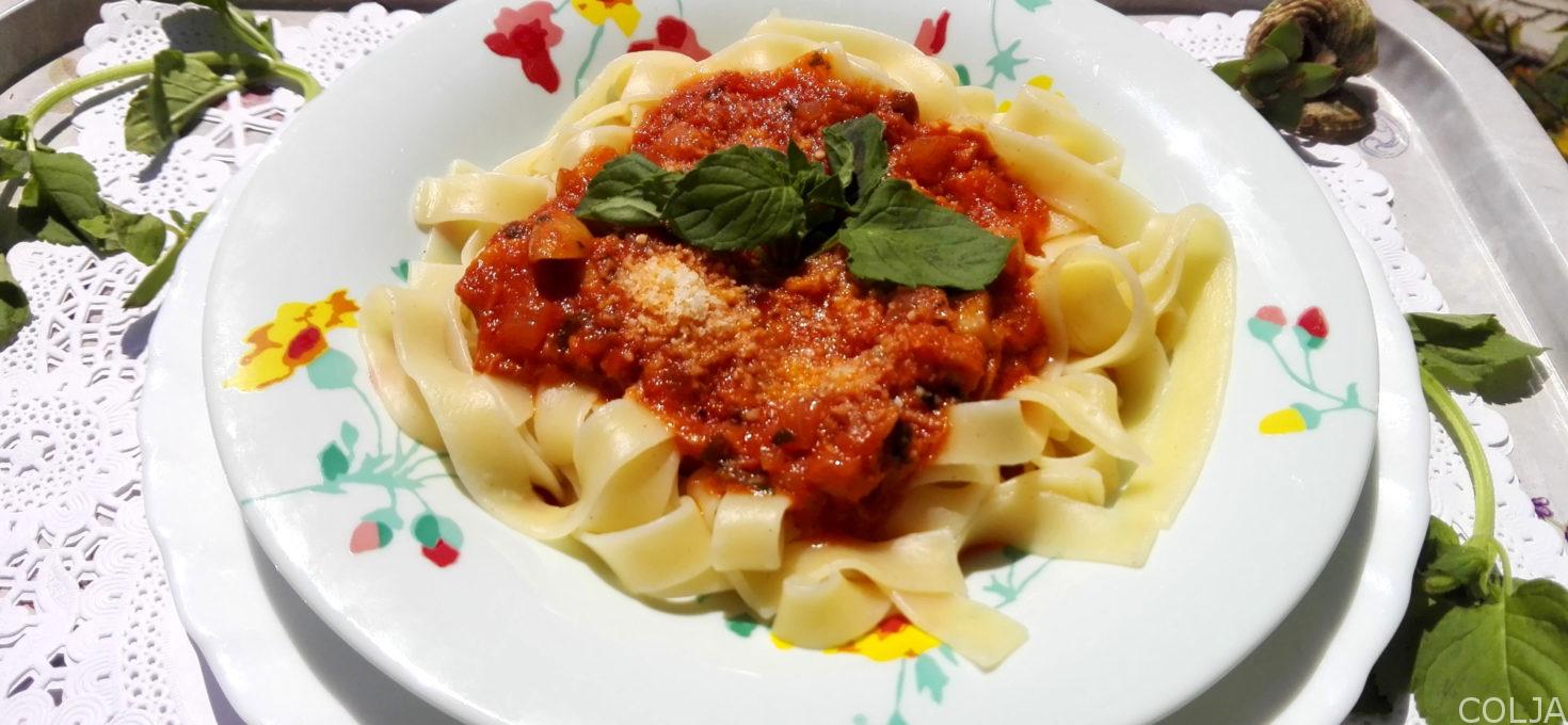 Testenina sa tunjevinom i šampinjonima