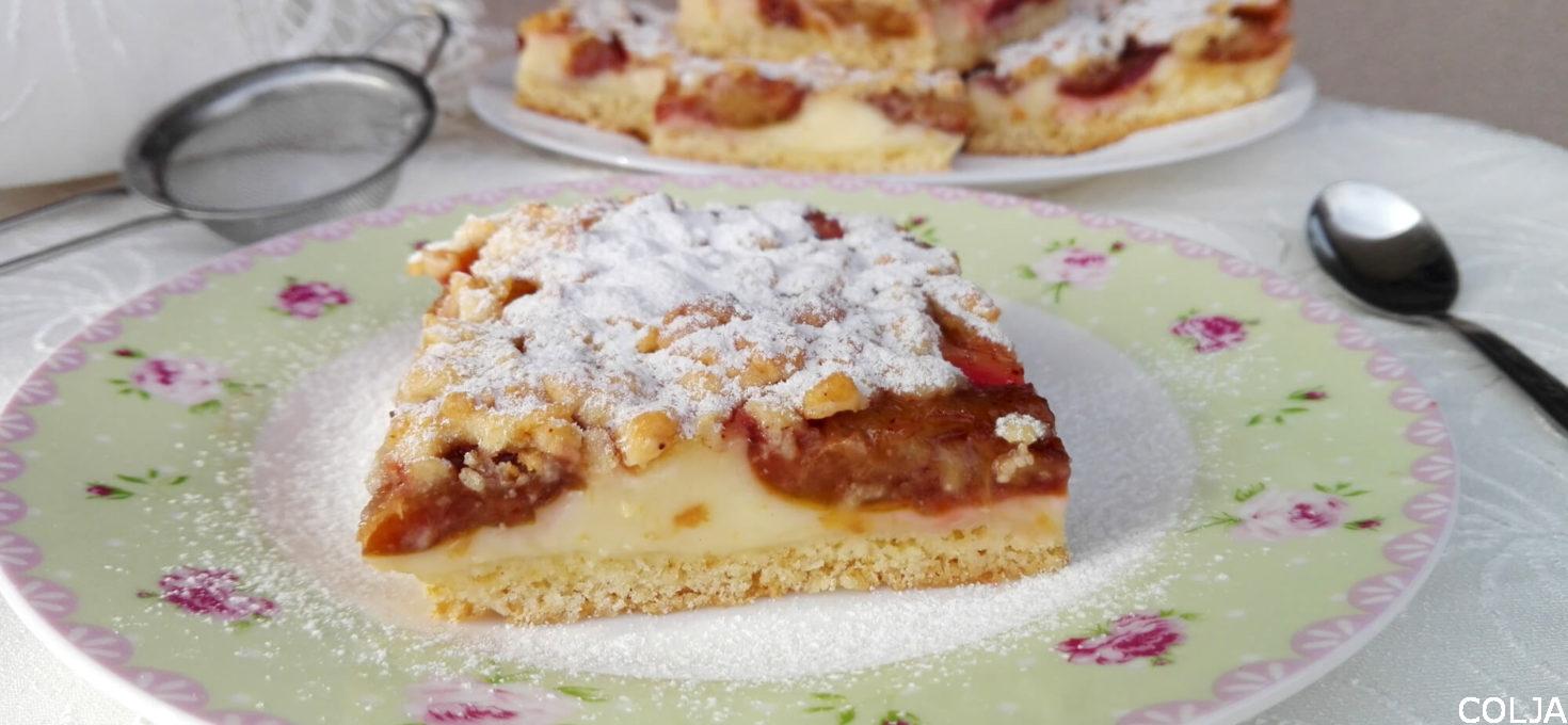 Kremasti kolač sa šljivama