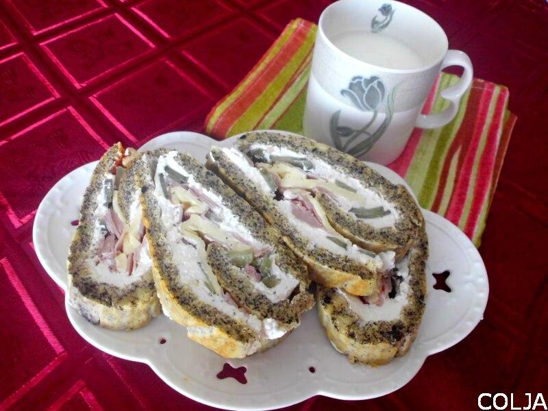 slani rolat sa makom