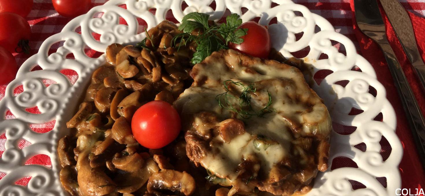 Šnicle sa šampinjonima i crnim vinom