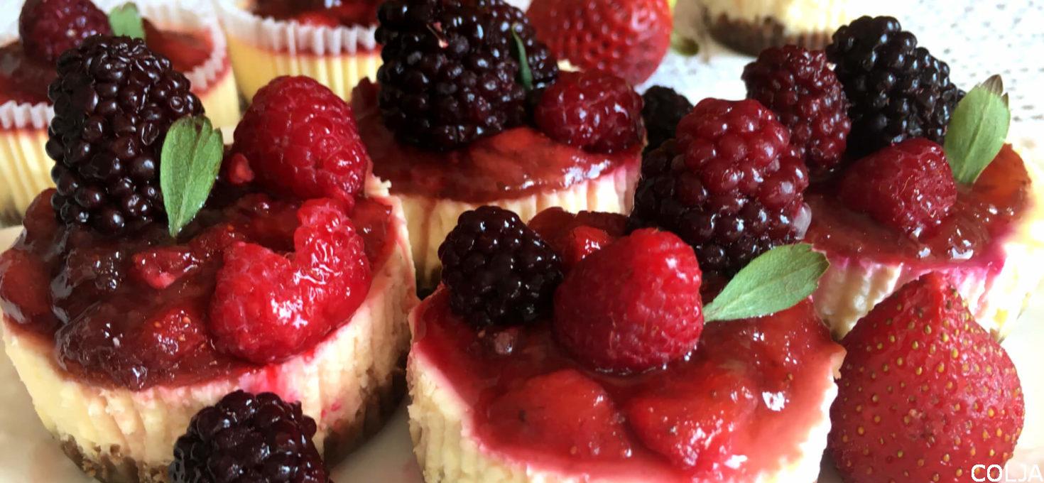 Cheesecake sa čokoladom i jagodama