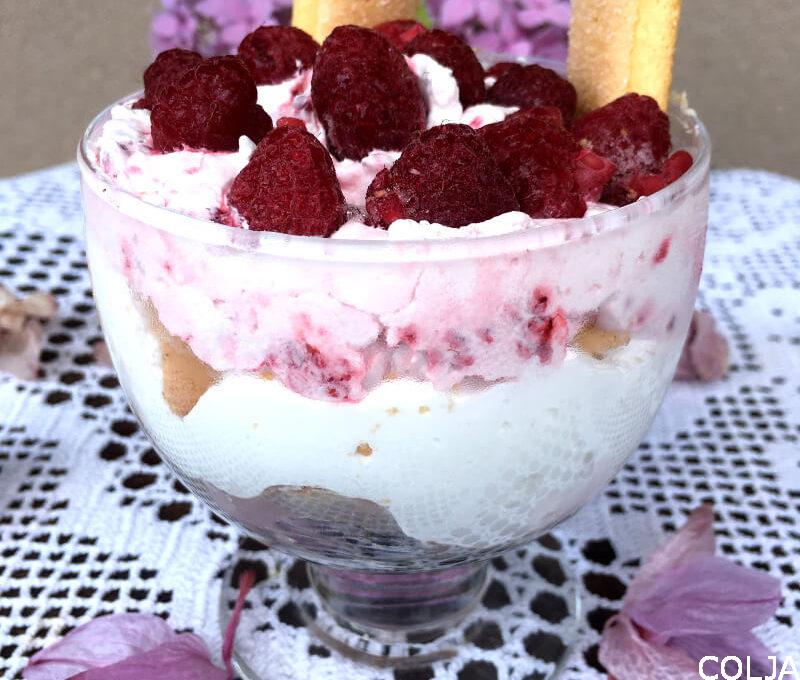 Brzi desert sa malinama