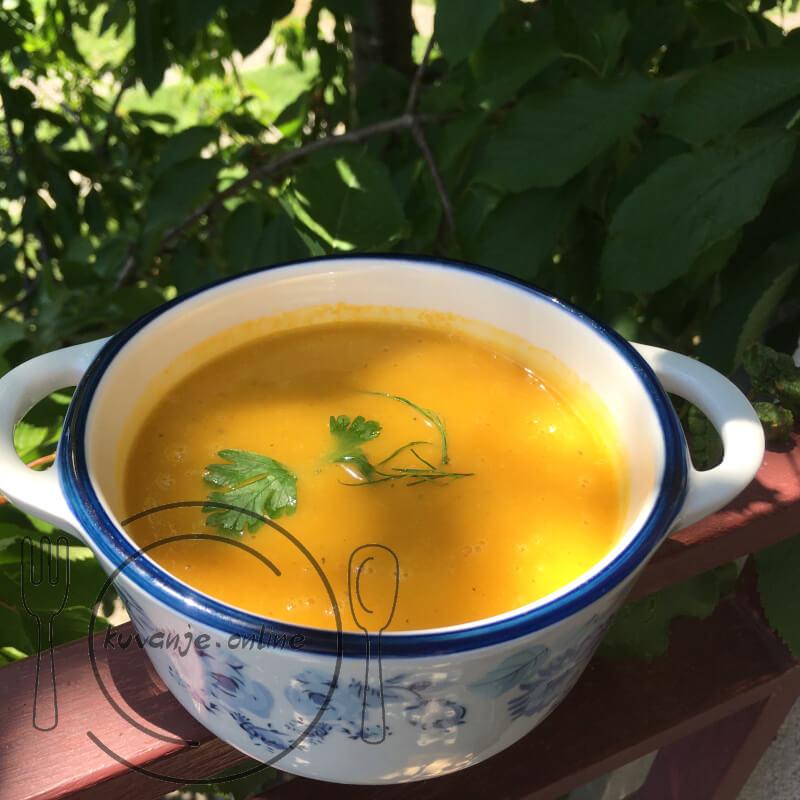 ČORBA od bundeve, tikvica i krompira