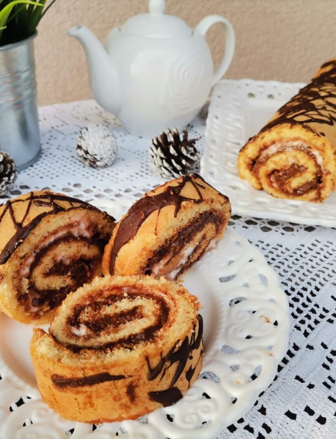 Rolat sa džemom,  kremom i pavlakom